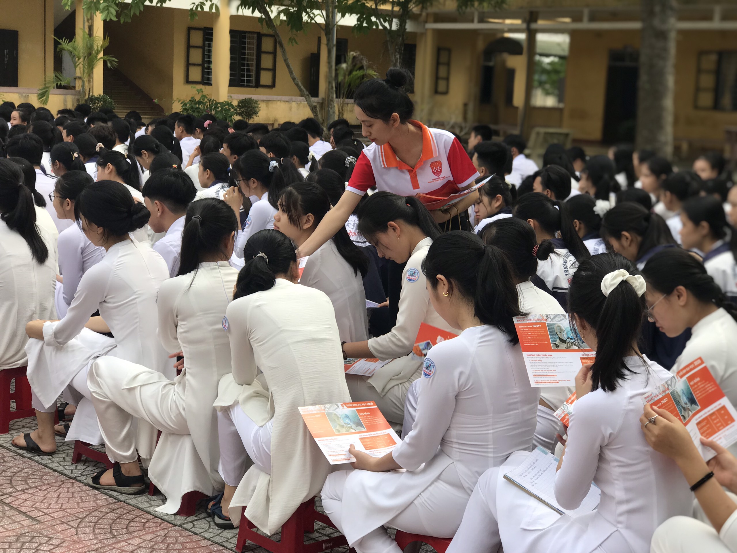 “Chốt” Thi Tốt Nghiệp THPT Vào Ngày 9-10/8
